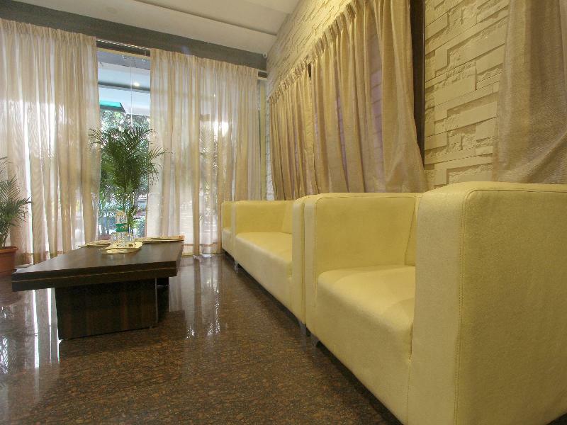 Capital O 70534 Habitat Suites And Rooms Bengalúr Exteriér fotografie